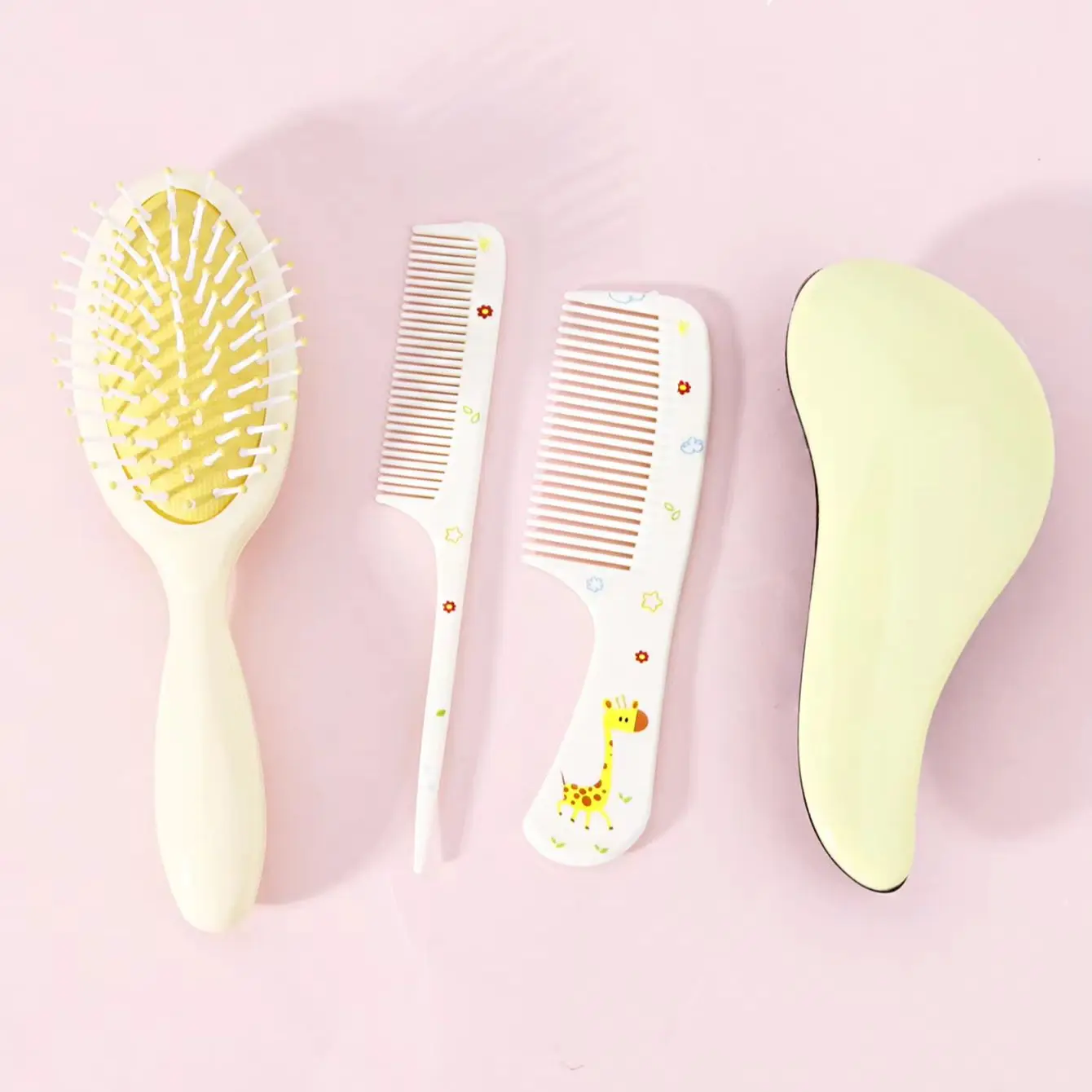 4pcs Hairstyling Set, Anti-Static Massage Brush, Oval Handle Air Cushion Comb, cartoon Printed Comb, Special for Real Hair Wigs