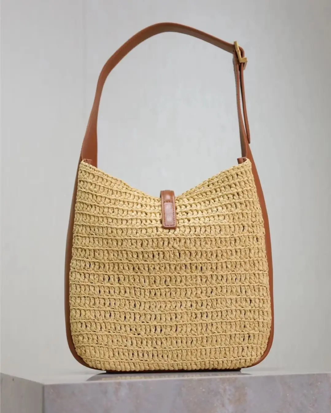 

Weaving Underarm Bag 2025 New Style Handmade Weaving Design Women's Shoulder Bag High Quality