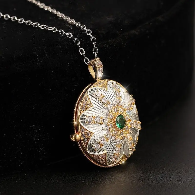 new European retro photo box necklace for women can be opened fashion zircon flash diamond rose pendant old antique jewelry