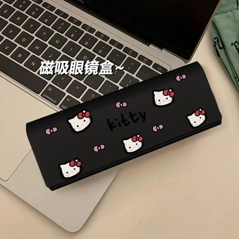 

Hello Kitty Glasses Box Cute Kt High Beauty Women Portable Myopia Sunglasses PU Glasses Storage Box Student Girl Gift Wholesale