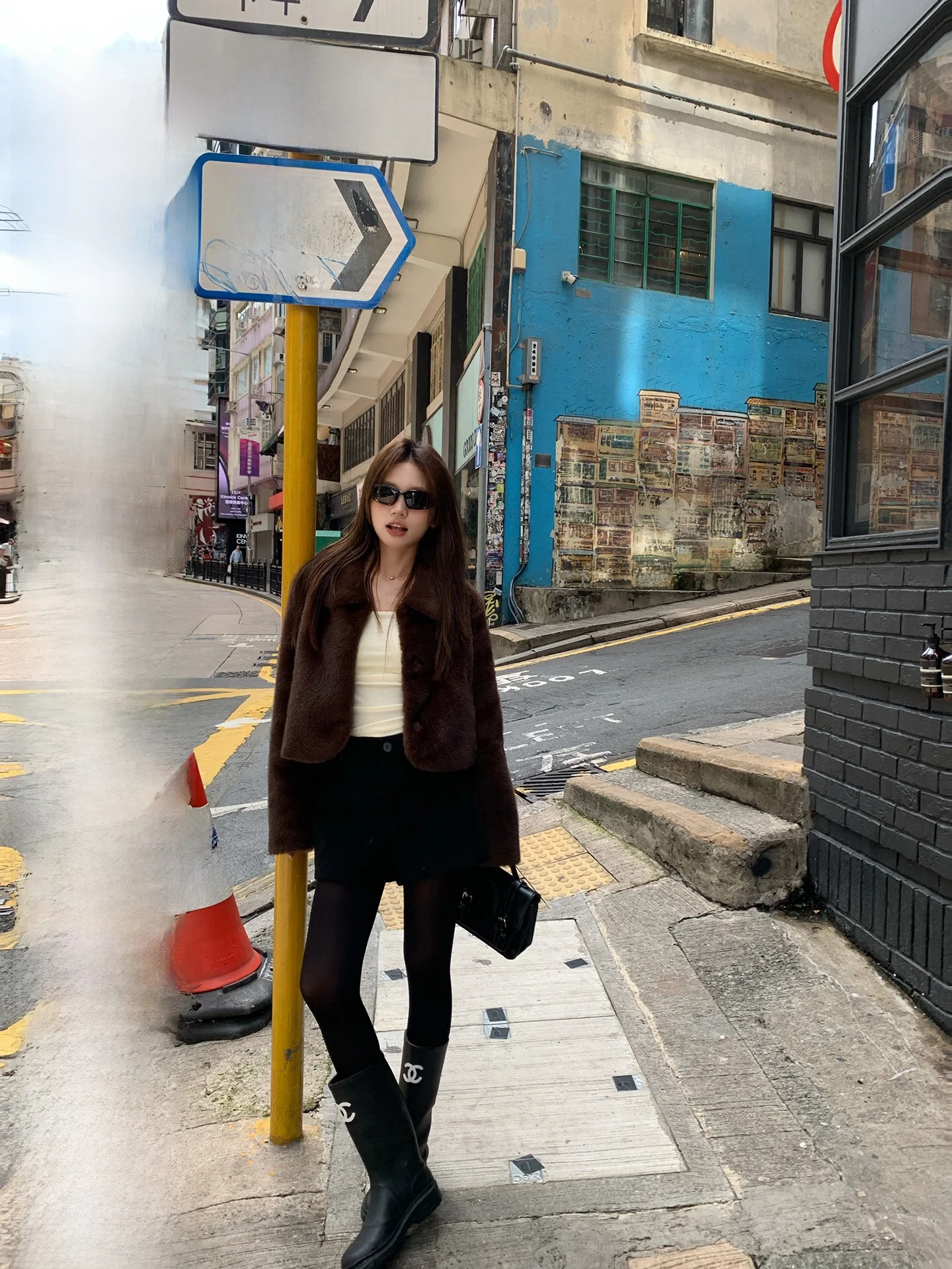 

YOKLASS Ретро-пальто из искусственного меха глубокого коричневого цвета с воротником, женское, осеннее, новое, в корейском стиле, легкое, роскошное, теплое, из полиэфирного волокна