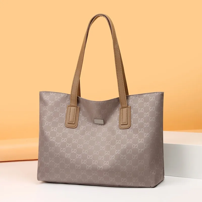 

Women's Shoulder Bag 2025 New Fashionable Casual Handbag Oxford Cloth Large Capacity Middle aged Mom Underarm Bag