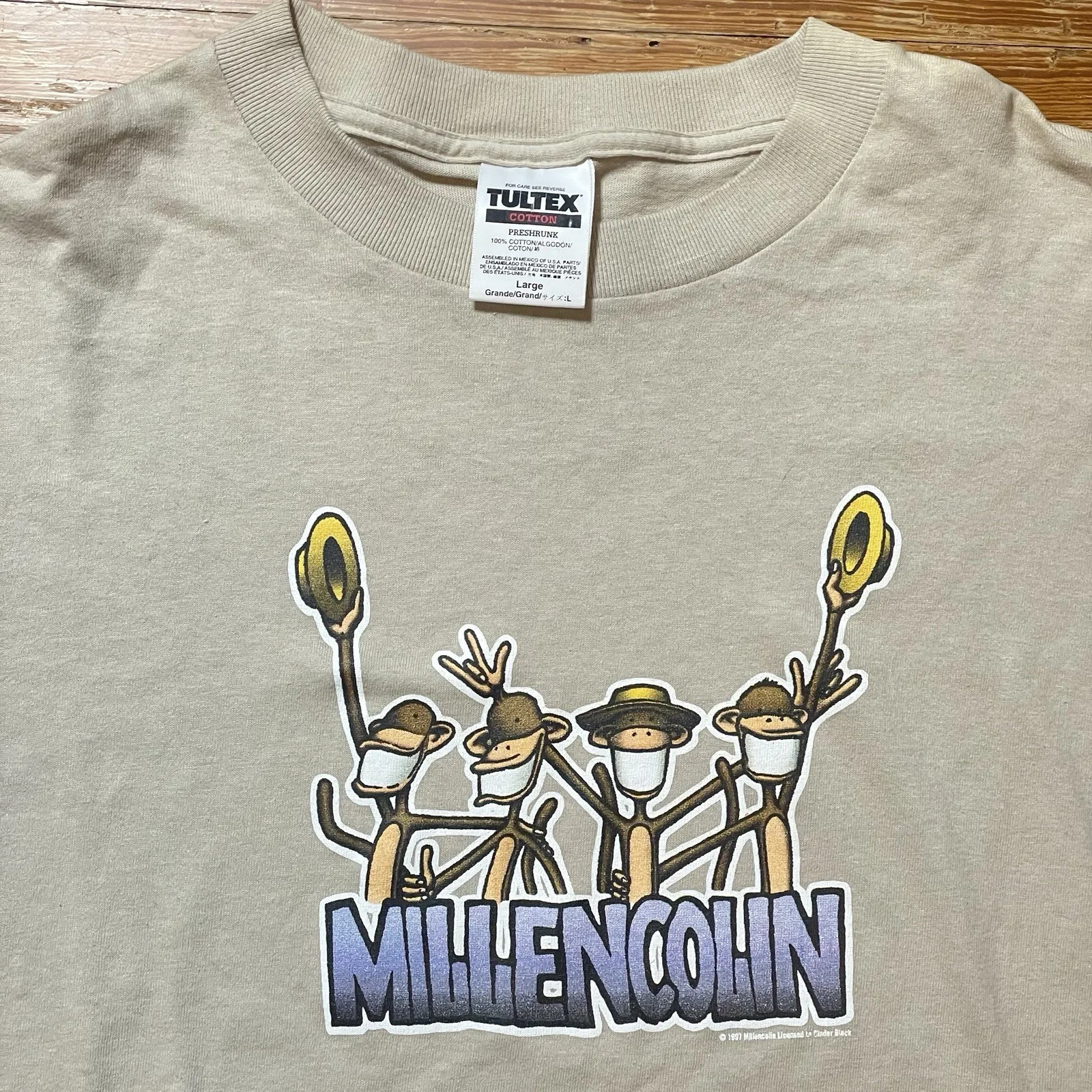 Camisa Millencolin vintage dos anos 90 tamanho grande pop punk rock band tour suécia skate