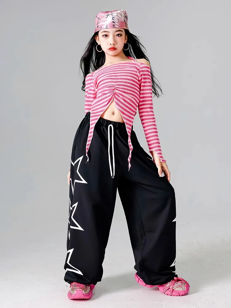 สาวสมัยใหม่ Street สวมเสื้อผ้าเต้นรําแจ๊สสีชมพู Crop Tops กางเกงขายาวสีดํา Hip Hop ฝึกเสื้อผ้าเครื่องแต่งกาย L14507