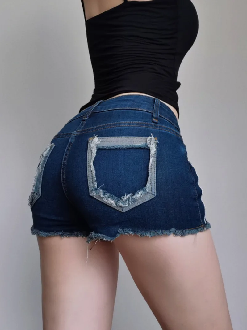 

2024 Summer New Spicy Girl Retro Raw Edge Distressed Denim Shorts Women Washed Low Waist Wrap Buttocks Slim Blue Shorts V8NY