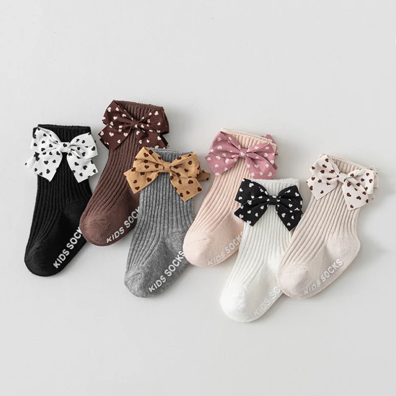 

Весенне-осенние детские хлопковые носки-тапочки, милые нескользящие носки принцессы с бантом в горошек для девочек, эластичные мягкие носки средней длины для малышей
