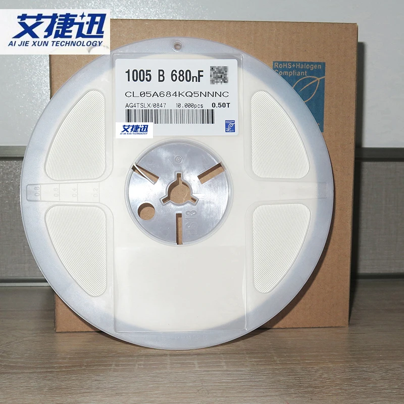 10000/Reel CL05A684KQ5NNNC 0402 680nF 684K 6.3V ±10% X5R CHIP Capacitance