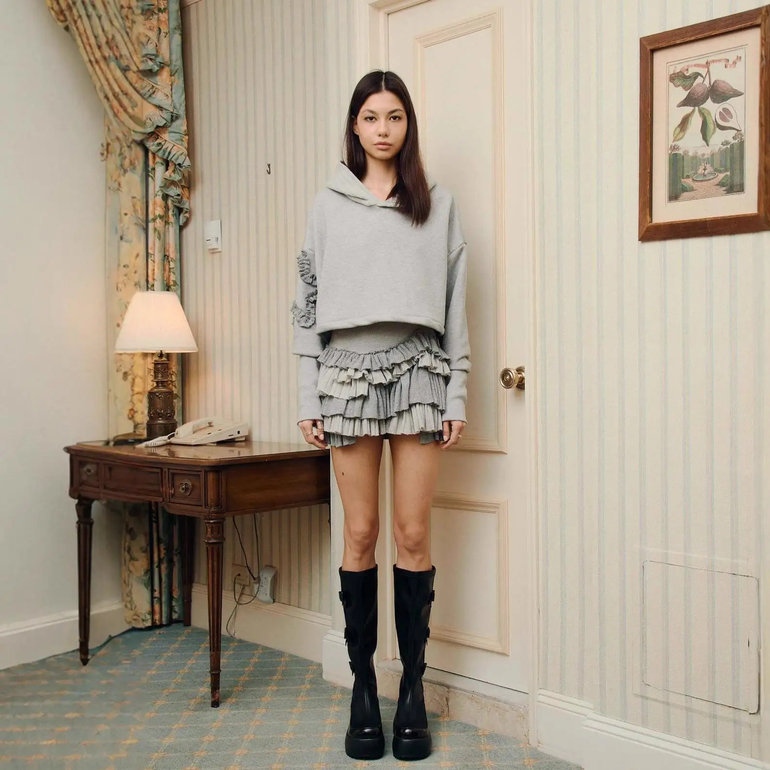 طقم تنورة منتفخة بقلنسوة طويلة للسيدات مكون من قطعتين ملابس موسم الخريف ماركة Unbranded X2368 Sle كاجوال Faion