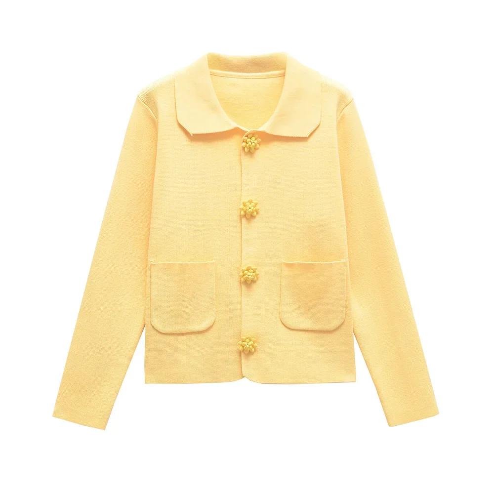 

Autumn New Women Fashion Versatile Flip Collar Long Sleeve Beaded Buckle Flat Needle Female Coat