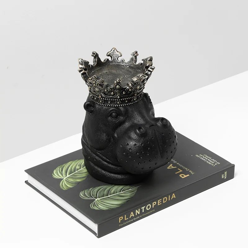 Creative Resin Crown Hippo Sculpture Ornaments Living Room TV Cabinet Wine Cabinet Tabletop Animal Display Crafts Birthday Gifts