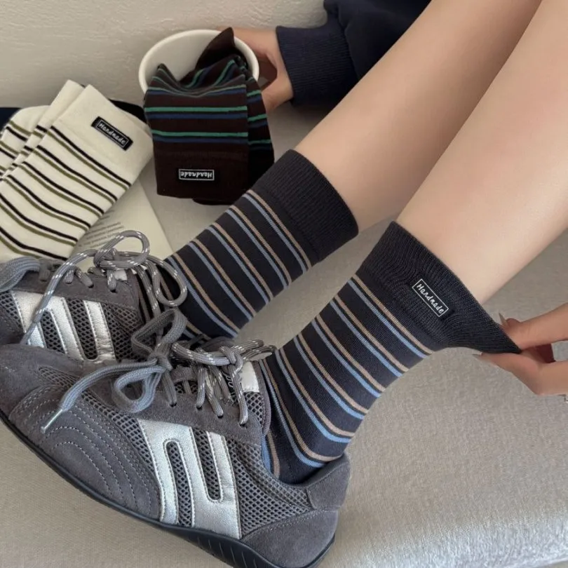 

5 Pairs New Autumn Winter Women's Mid-Calf Socks Retro Striped Casual Simple Cotton Socks Women Warm Short Socks High Quality