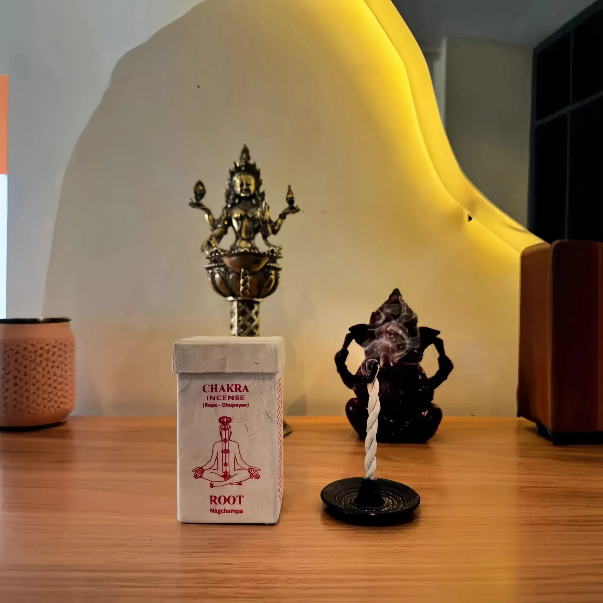 

Nepalese Seven Meridians Rope Incense Yoga, Natural Incense Plant Indoor Meditation, Lotus Incense Stand