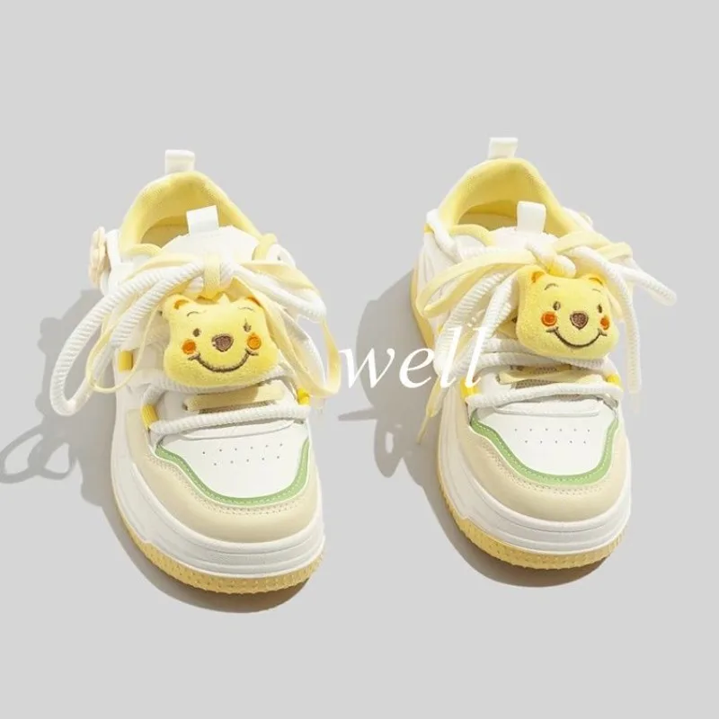 Thick-soled Winnie The Pooh Bread Shoes for Women in Winter New Niche Original Versatile Casual Sports White Shoes for Women