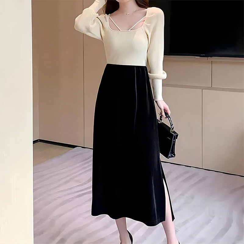 Black Velvet High Waist Skirts for Woman 2025 New Fashion Back Split Straight Skirts Female Autumn Winter Thicken Long Skirt
