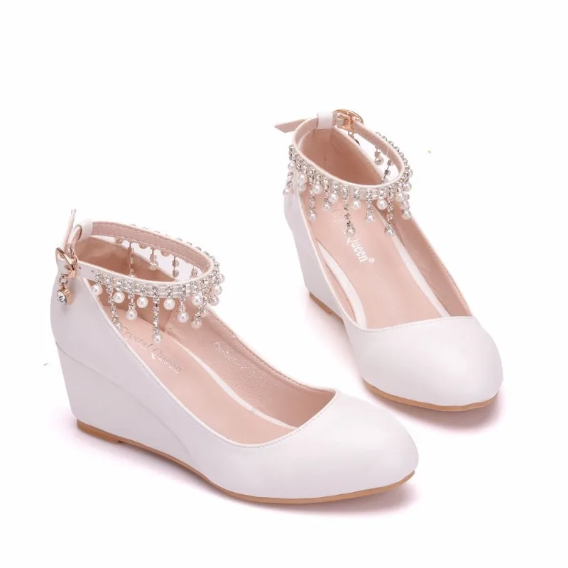 Bombas de salto alto com strass pérola para mulheres, dedo do pé redondo, cunhas sólidas, sapatos de plataforma noiva, branco, casamento, plutônio, 5,5 cm, novo