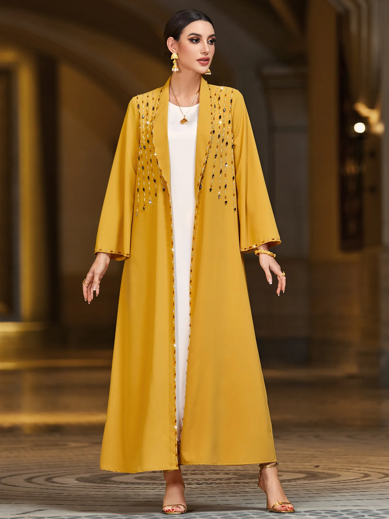 

Dubai Modest Islamic Long Abaya Rhinestone Open Kimono Dress Wide Sleeve Maxi Outerwear Ramadan Eid Women Party Robe Turkey Gown
