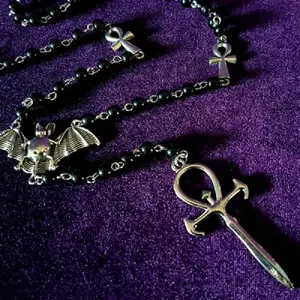 Vampire Ankh Rosario Okultisme Vamp Manik Kalung Gothic Punk Bat Cross Liontin Kalung Buatan Tangan Manik-manik Mesir Tradgoth Perhiasan 8 pesona ankh penjualan terbaik - №