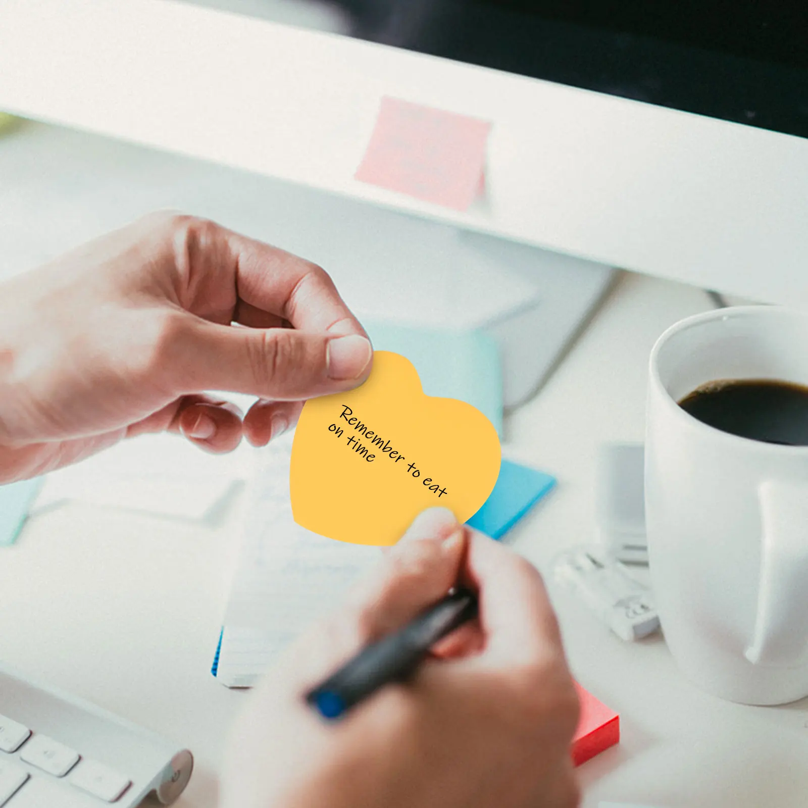 

30 Sheets Mini Notepad Stickers For Small Pad Reusable Memo For School Office Home Use Bulk Heart Shape Note