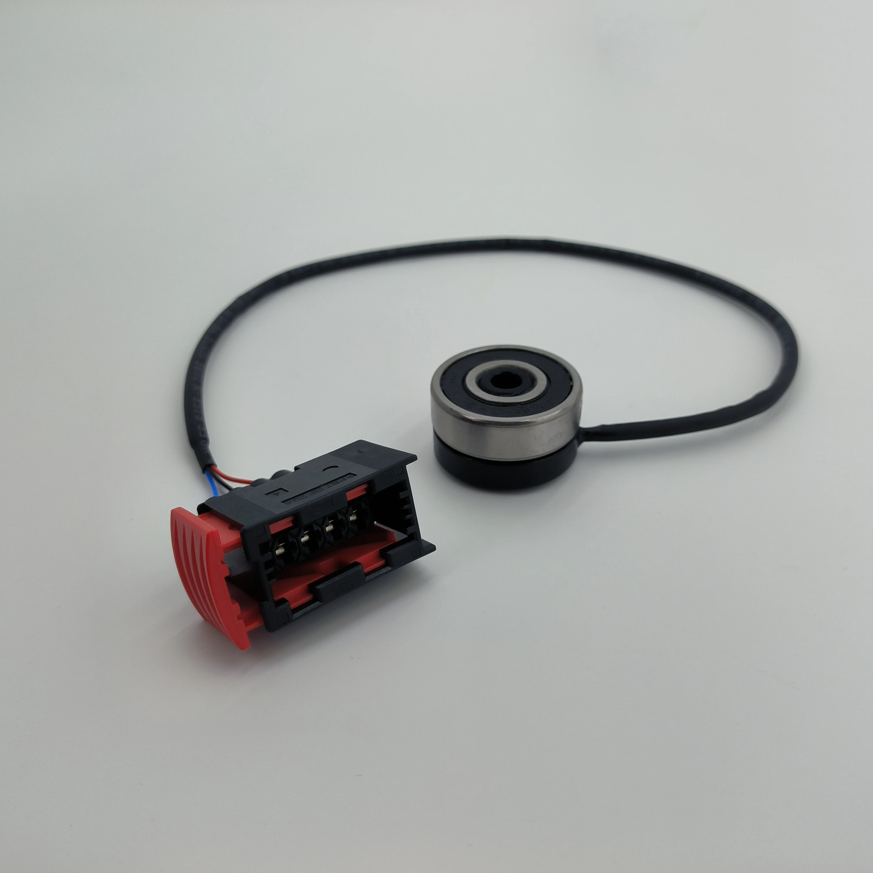 

Датчик-энкодер высоты подъема (подшипник) - Запчасти для вилочных погрузчиков Linde 7917415190 15023801006 7917415376 Подходит для серий R10-R25 1120