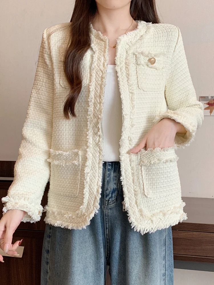 

Korean Sle round Ne ort Coat Women's Spring 2026 Winter Faion Ele Lady Top Light Luxury Sle Stand Version