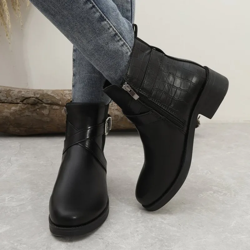 Women's Ankle Boots High Quality Casual Leather Boots Side Zipper Women Short Boot Luxury Black Women Chelsea Boots Botas Mujer