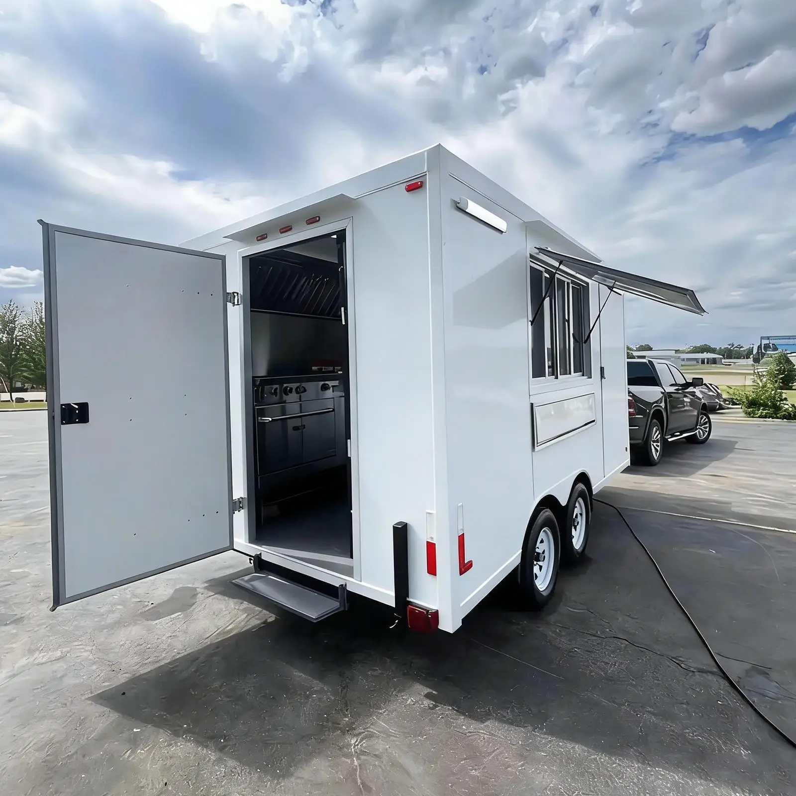 Fully Equipped Stainless Steel Multifunctional Food Truck Food Trailer Full Kitchen Mobile Concession Trailer for Fast Food