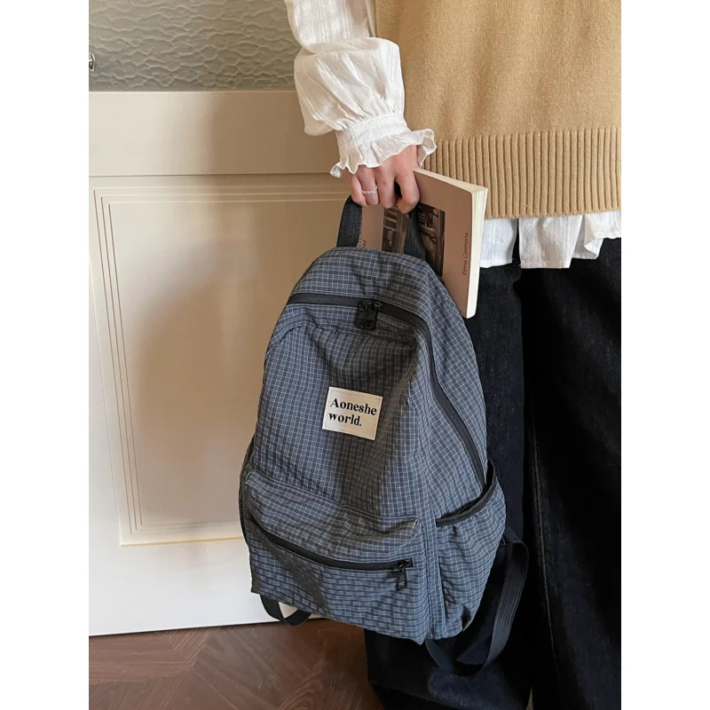 

Casual large-capacity nylon women's backpack2026New commuter travel backpack for students attending classes