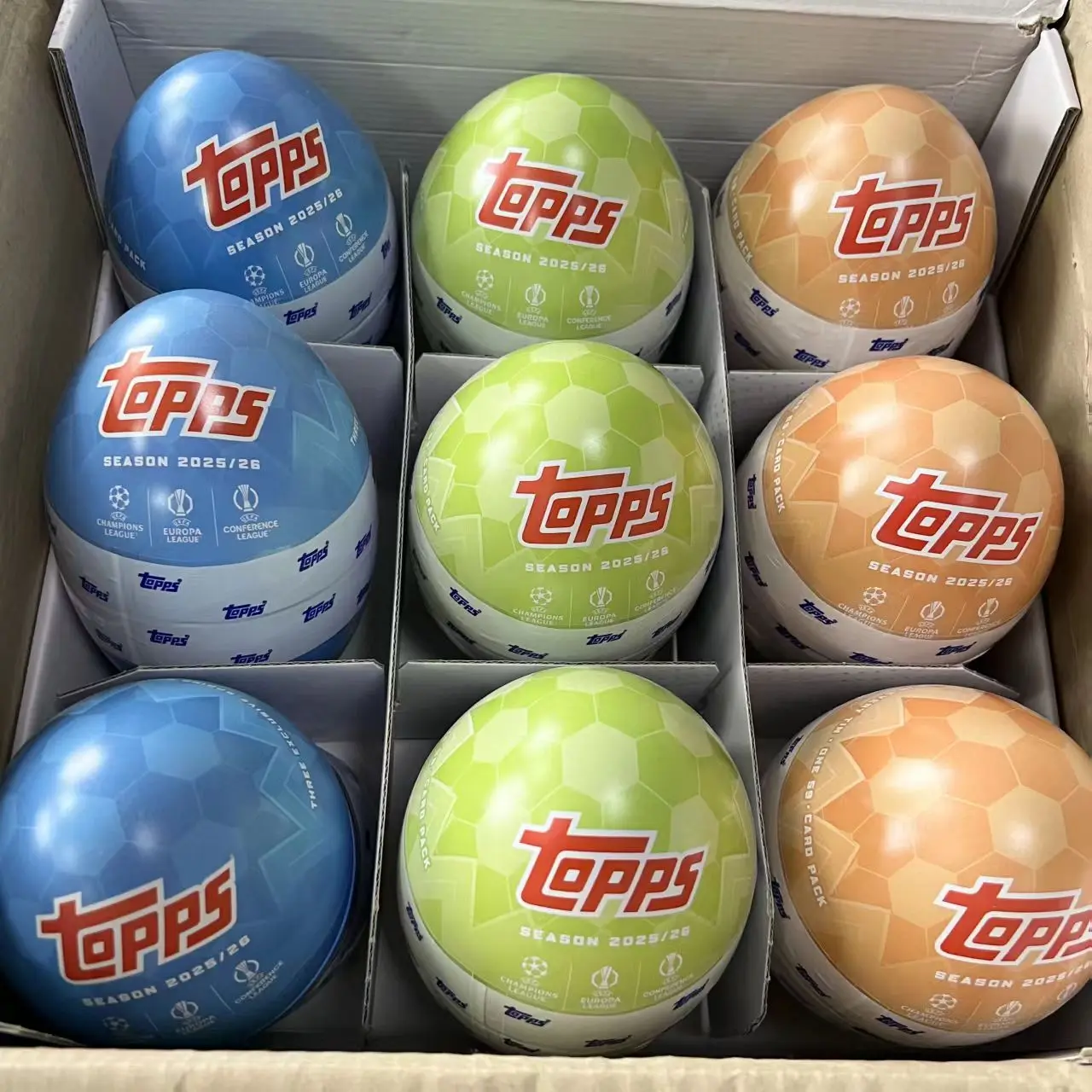 

2025-26Topps Champions League Easter Egg-shaped Tin Can Limited Edition Football Star Collection Card Toy Holiday Gift