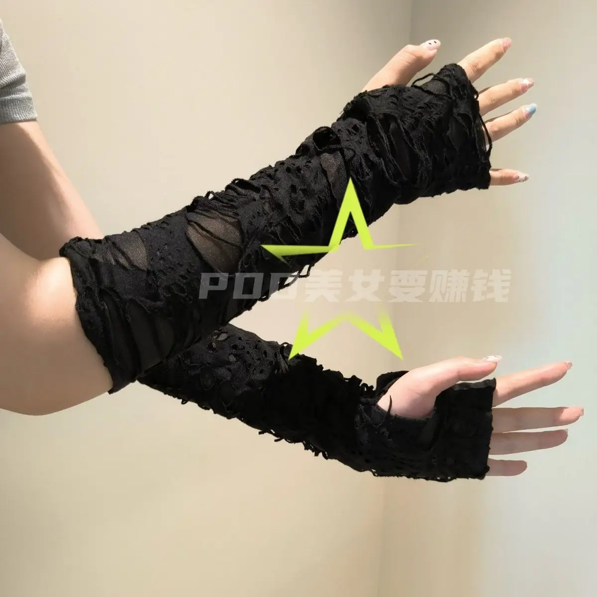 Unisex Punk Broken Gothic Gloves for Women Fingerless Cuff Ninja Sport Hole Mitten Cool for Men Cosplay Hollow Out Rock Gloves