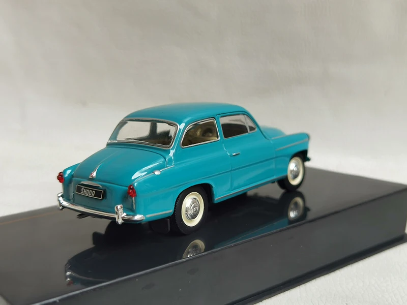 IXO 1:43 Scale SKODA 440 SPARTAK 1955 Alloy Car Model Diecast Toy Collectible Ornament Souvenir Toys Cars