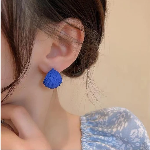 Fashion unique design Arc shape earrings texture hemisphere earrings  jewelry for Women