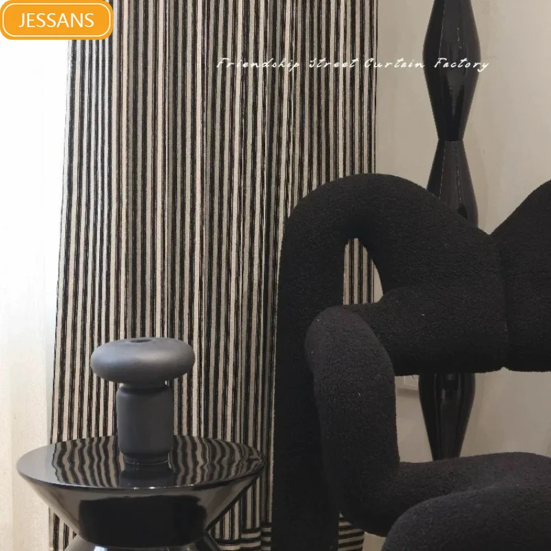 Schwarze, garngefärbte, gestreifte Jacquard-Chenille Verdunkelungsvorhänge für Wohnzimmer, Schlafzimmer und französisches Fenster, maßgefertigt