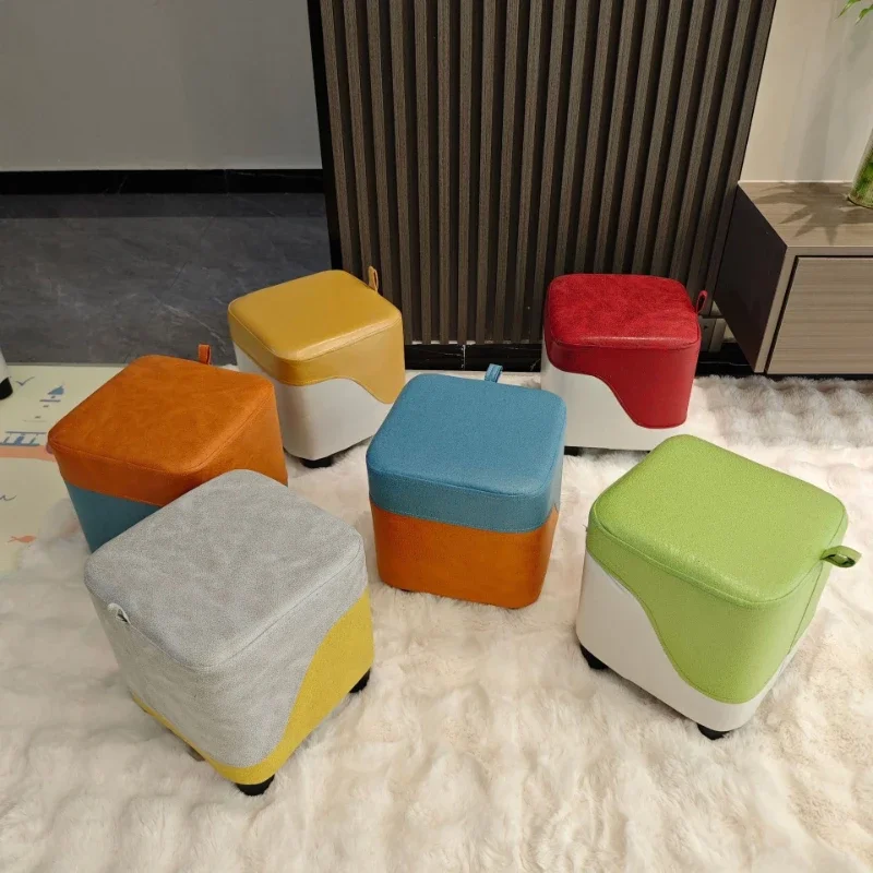 Small Stool Wooden High Stools Kitchen Camping Chair Square Nordic Dining Chairs Pack Units Meuble Salon Wood Furniture Low