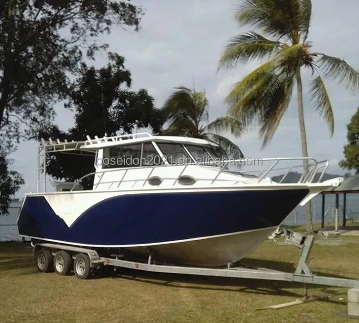 Family Use V Hull 9m 30ft Luxury Yacht Aluminum Boat with Outboard Motor 300-500HP 9 Person Capacity for Leisure Sports Fishing