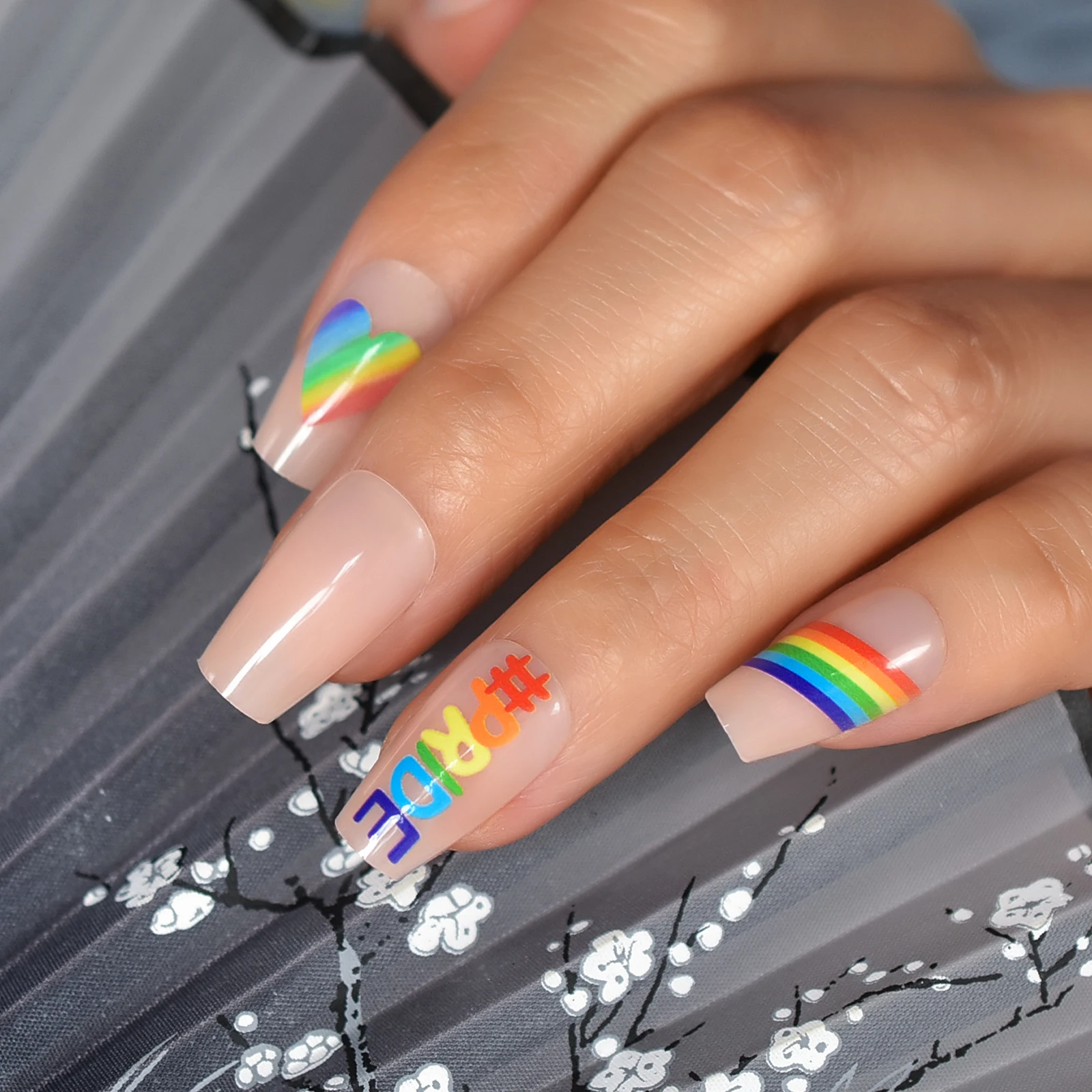 Medium Coffin Colorful Press On Nails Rainbow Love Smudge Nail Designsed False Nail Unique TextTips Fake Nails 24 Pcs