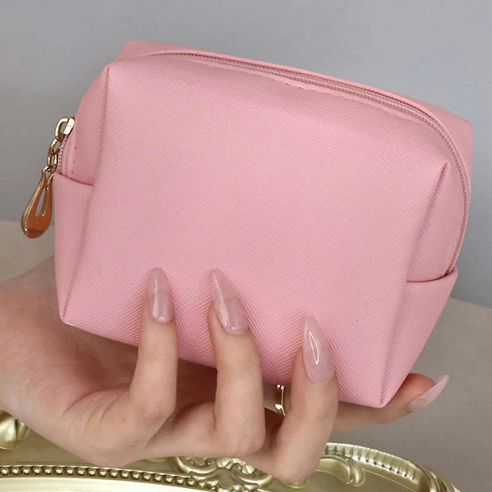 Coin Storage Bag Mini Makeup Bag for Purse PU Cosmetic Bag Waterproof Toiletry Bag Traveling Make-up Bag Lipstick Cosmetic Pouch