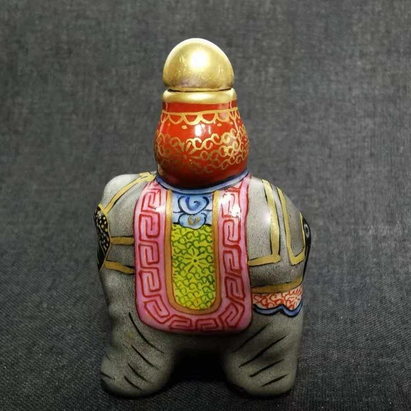 YIZHU CULTUER ART Size 6.1 × 3.9 cm Mark Chinese Famille rose Porcelain Painting Elephant Statue Snuff Bottle Gift