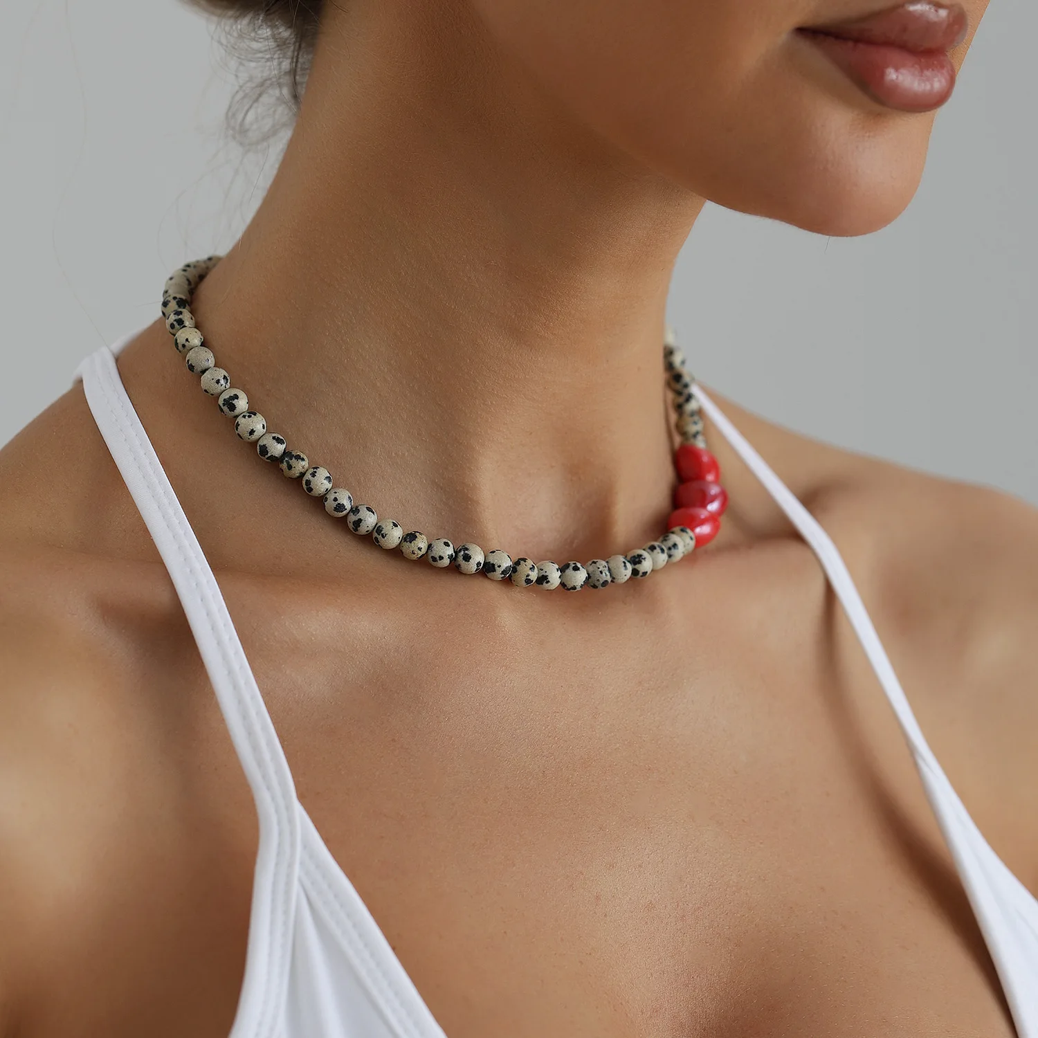 Simple Sweet Spotted Beaded Chain Retro Geometric Creative Red Heart Pendant Necklace For Girl Valentine's Gift Jewelry N0662