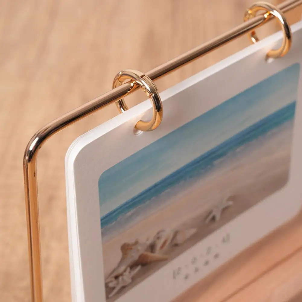 Calendario de escritorio fiable con ranura para bolígrafo, Base de madera maciza 2024, con hebilla de Metal para el hogar