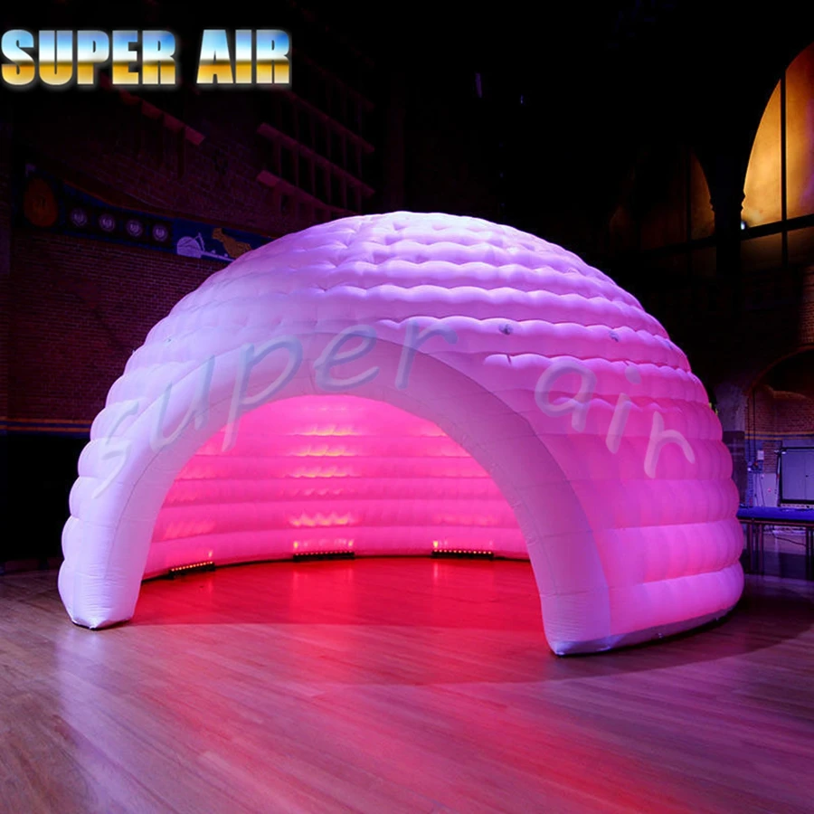 Weißes tragbares aufblasbares Iglu-Zelt mit 6 m Durchmesser und Licht zur Miete