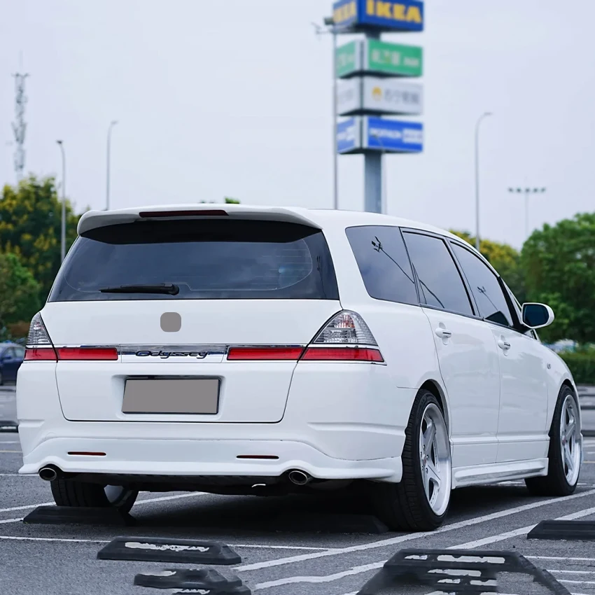 سبويلر لسيارة Honda 2005 2006 2007 2008 Odyssey RB1 عالي الجودة ABS غير مطلي/أسود لامع/سبويلر سقف بلون كربوني