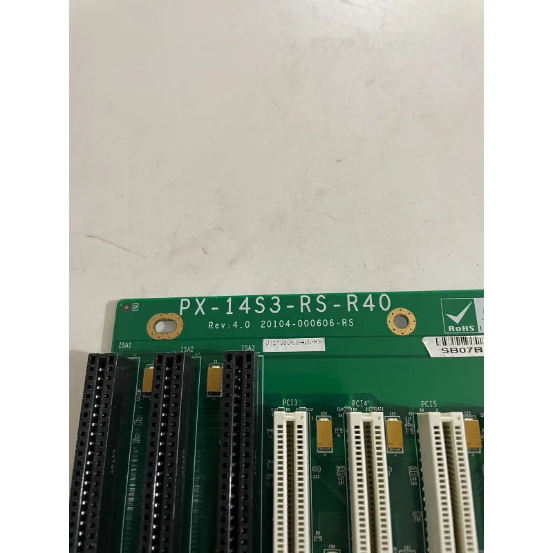 Neue Industriecomputer-Grundplatte PX-14S3-RS-R40
