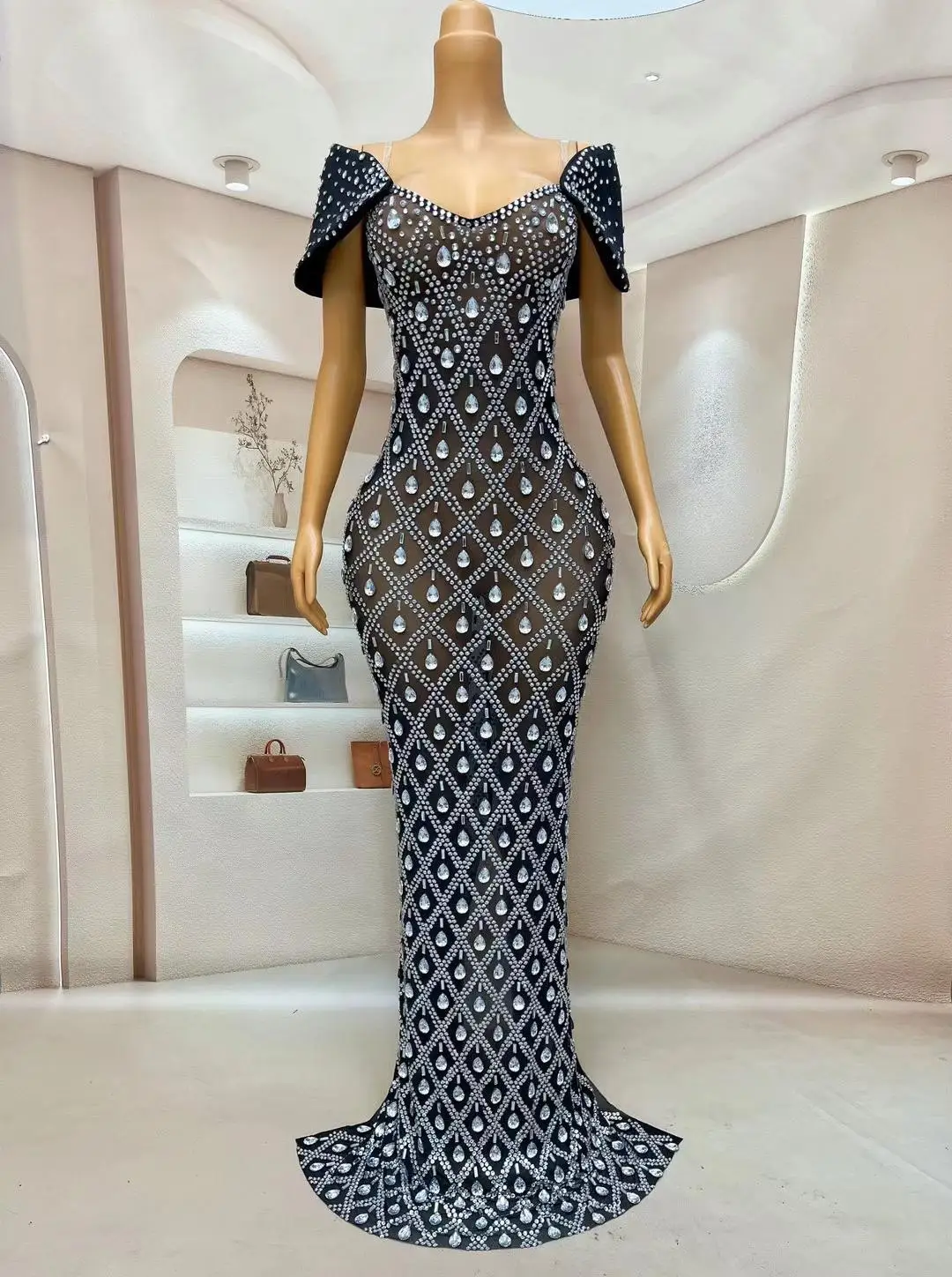 Diamonds Women Celebrate Floor Length Dresses Birthday Party Dresses with Shawl Sexy Black Girl Prom Gala Formal Gowns Chuilian