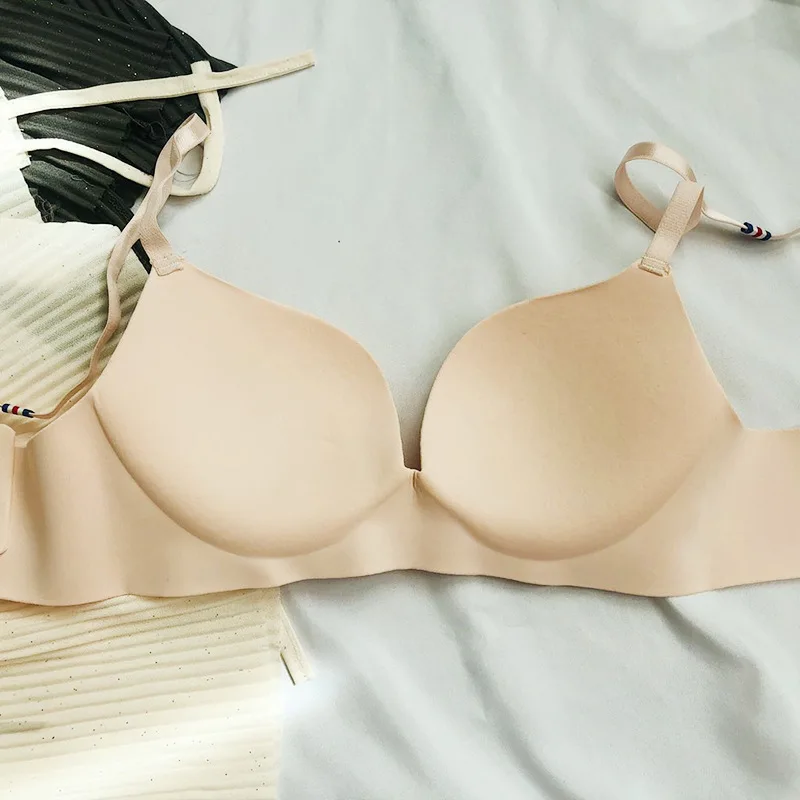 Sexy dámská push-up podprsenka bez závorky, bezešvá bezdrátová braletka s tenkými ramínky, jednodílné AB košíčky, hluboké V - náhled 5