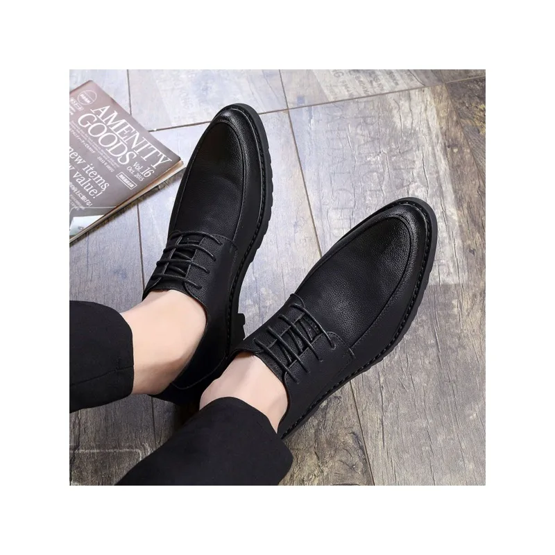 Scarpe eleganti formali da uomo stile stringato semplice