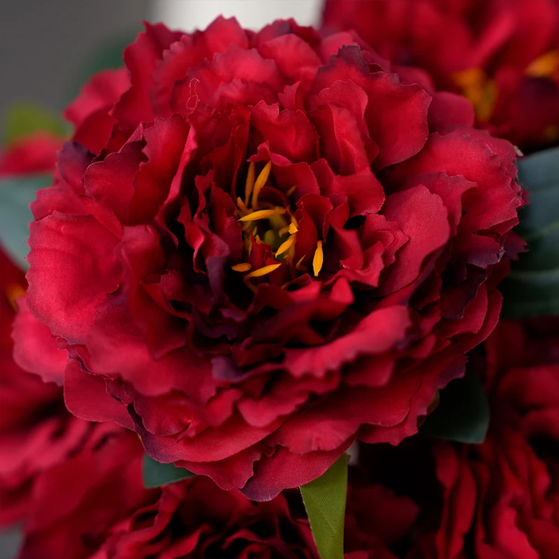 NEUE Rosen mit 5 Köpfen, Seiden-Pfingstrosen, Künstliche Blumensträuße mit Großen Köpfen, Günstige Kunstblumen für Heim- und Hochzeitsdekoration Innenbereich – Detail 8