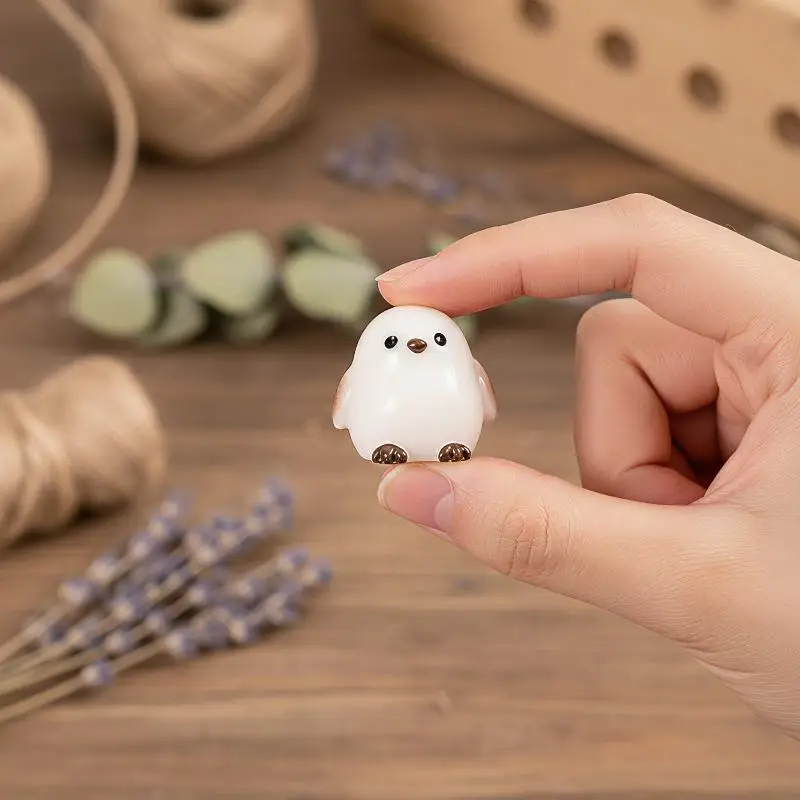 Desktop Creative Tit 3D Ornament Resin Simulated Small Bird DIY Miniature Landscape Decoration Car Display Screen Accessory