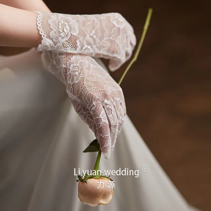 Short Lace Bridal Gloves Floral Embroidered Sheer Tulle Wedding Gloves for Bride Wedding Dress Accessories Photo Shoot & Events image 4