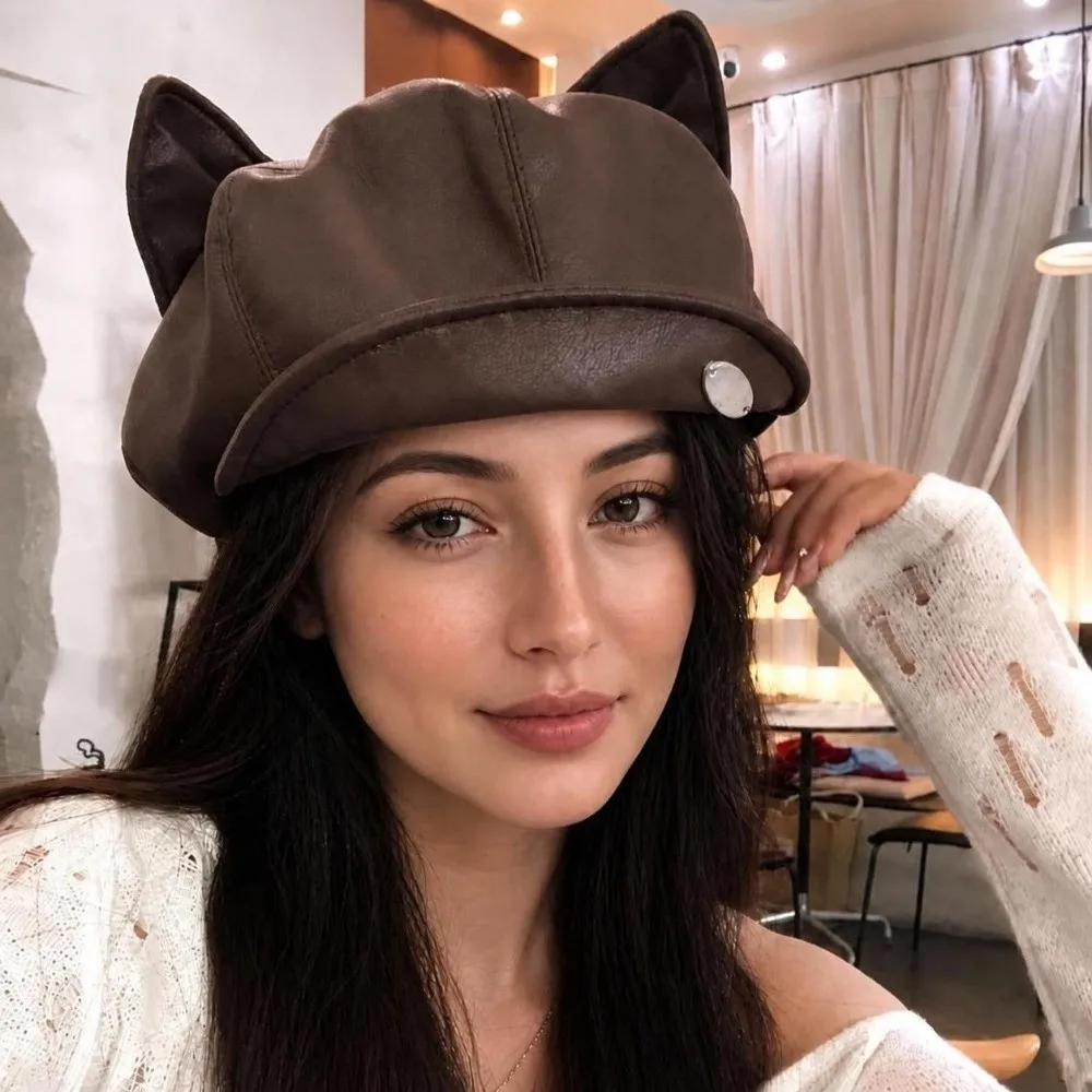 Elegant PU Leather Cat Ear Beret Black/Coffee Retro Style Newsboy Cap Cute Ear Design Leather Beret Hat All Seasons