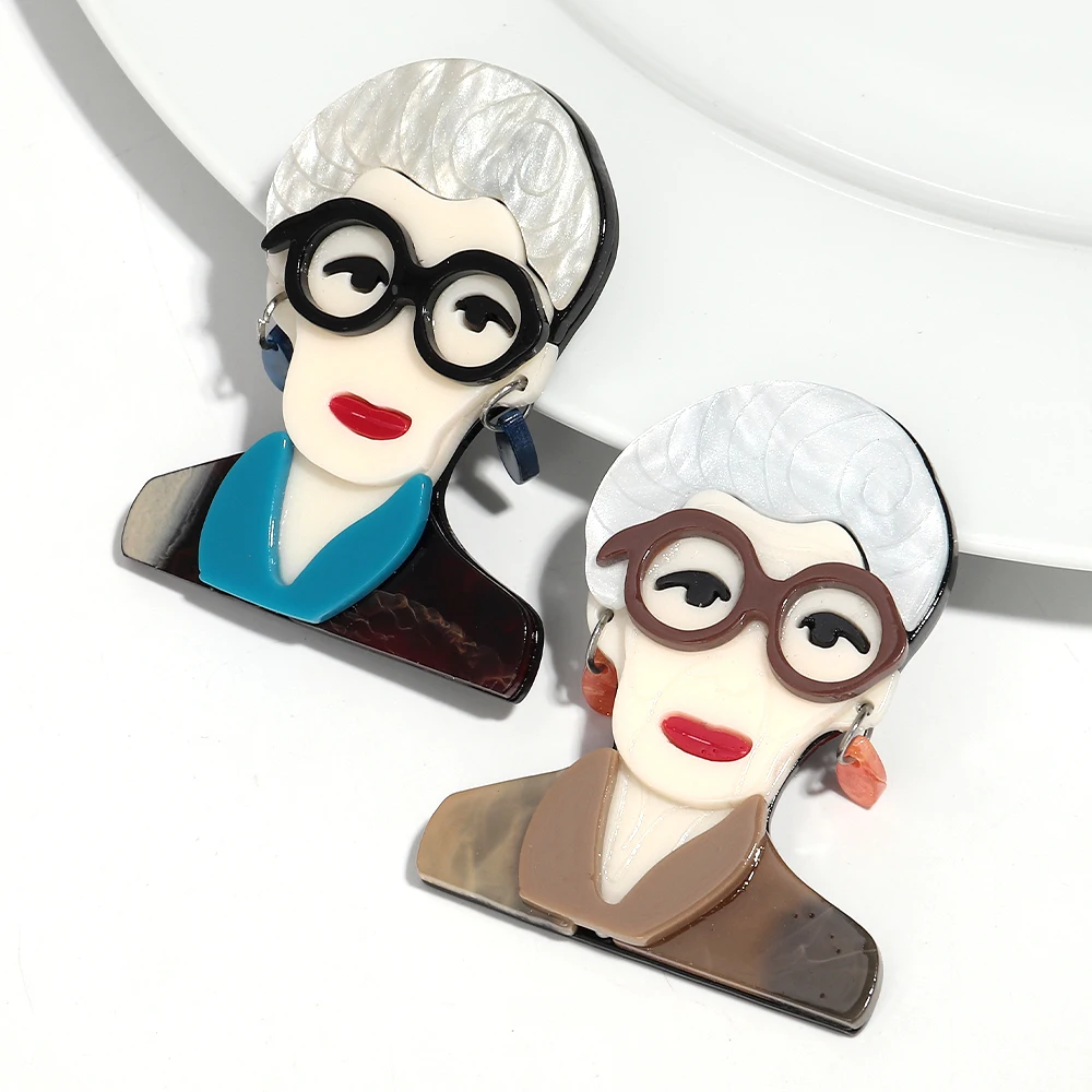 Fashion Acrylic Glasses Grandma Brooch Pins Lady Figure Cartoon Badge Brooches Clothing Jewelry Gifts